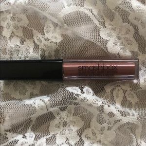 smashbox liquid lipstick stepping out